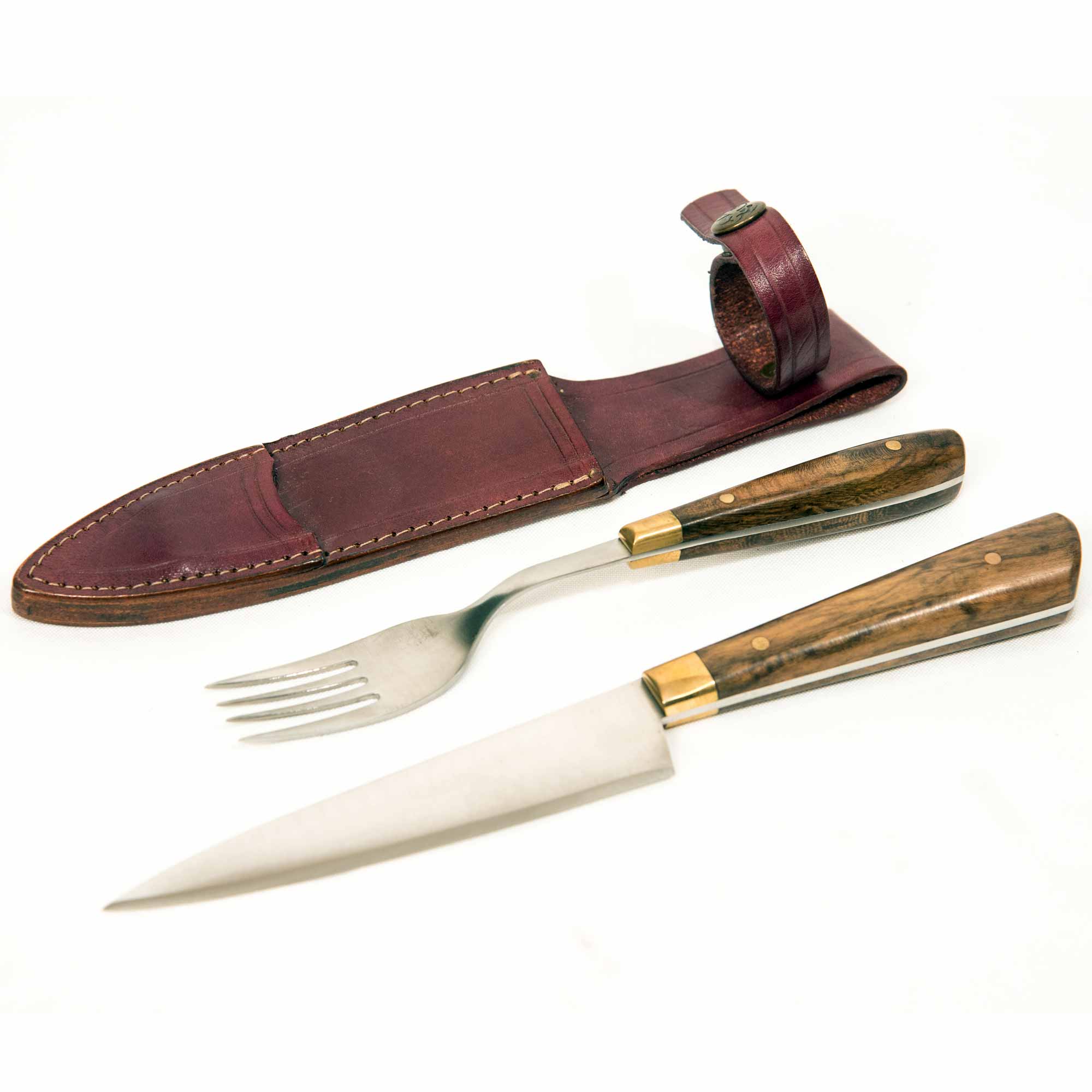 Tradineur - Set de 2 cuchillos de mesa para carne, acero inoxidable,  cubiertos clásicos con hoja de sierra, aptos para lavavajil